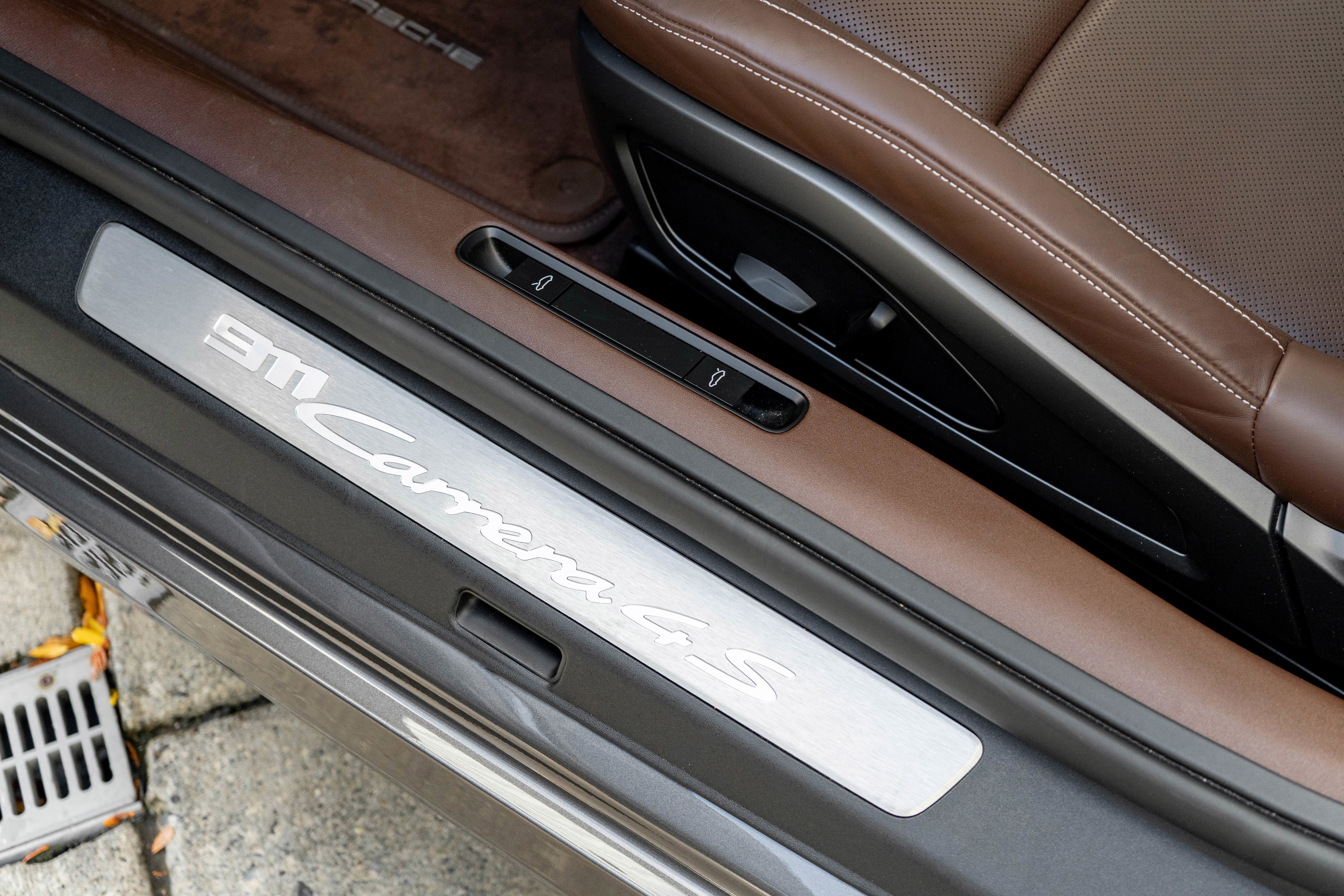 Used 2021 Porsche 911 Carrera 4S image 13