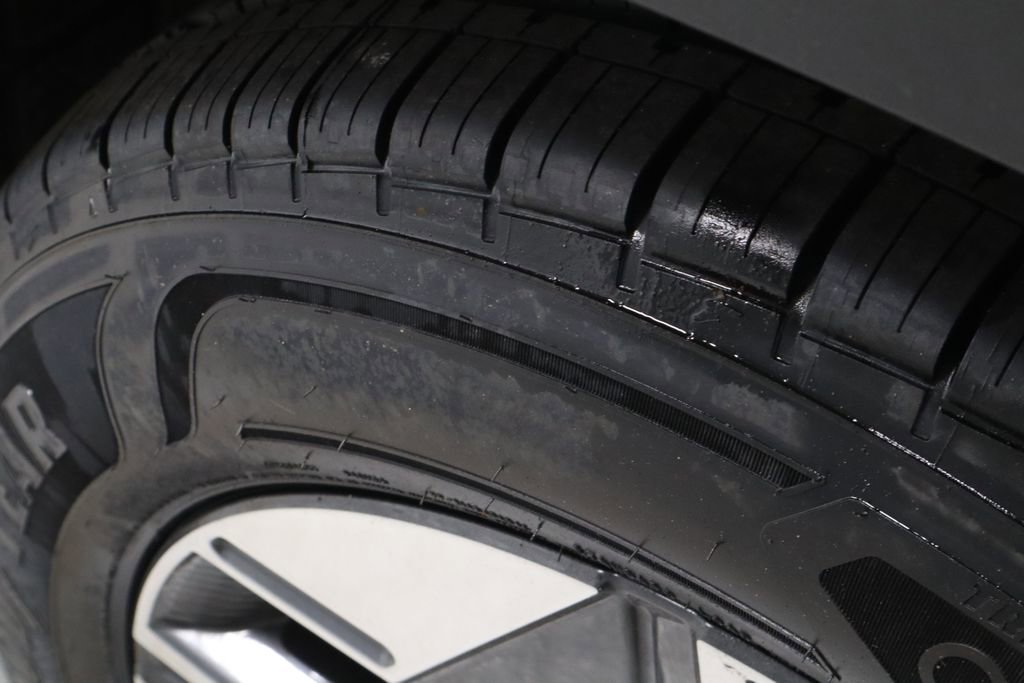 Used 2025 Hyundai Tucson SEL FWD image 16