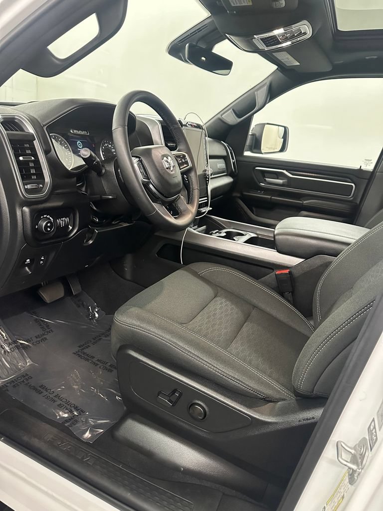 Used 2026 RAM 1500 Big Horn AWD/4WD image 10