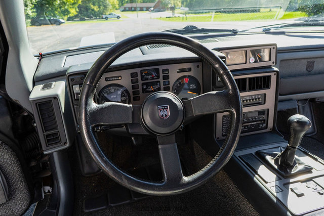 Used 1986 Pontiac Fiero GT image 33