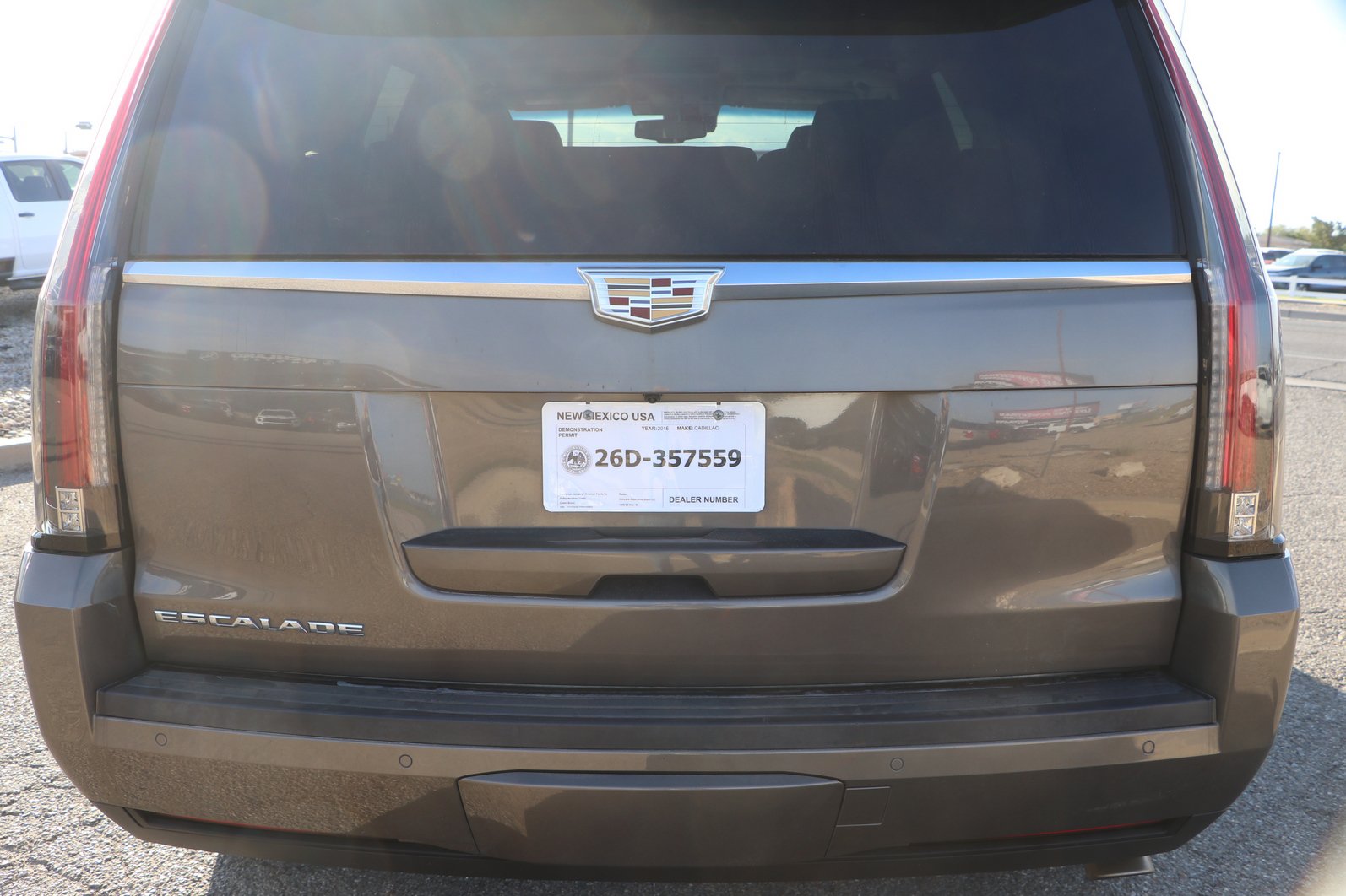Used 2015 Cadillac Escalade Premium AWD/4WD image 6