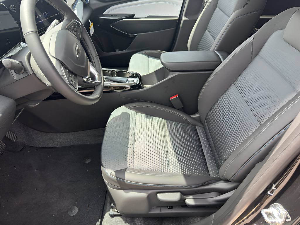 New 2026 Chevrolet Trax LT w/ Driver Confidence Package FWD image 11