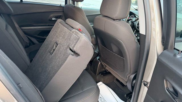 Used 2021 Chevrolet Trax LS w/ Tint and Cruise Package image 50