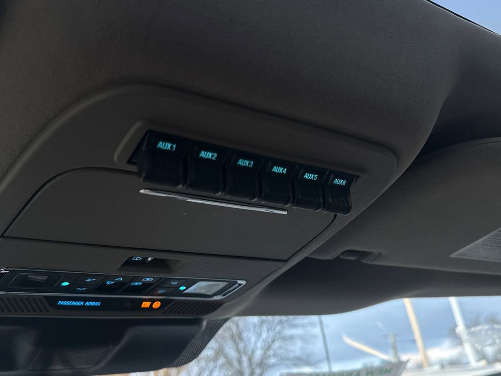 Used 2025 Ford F350 Platinum w/ Platinum Plus Package image 56