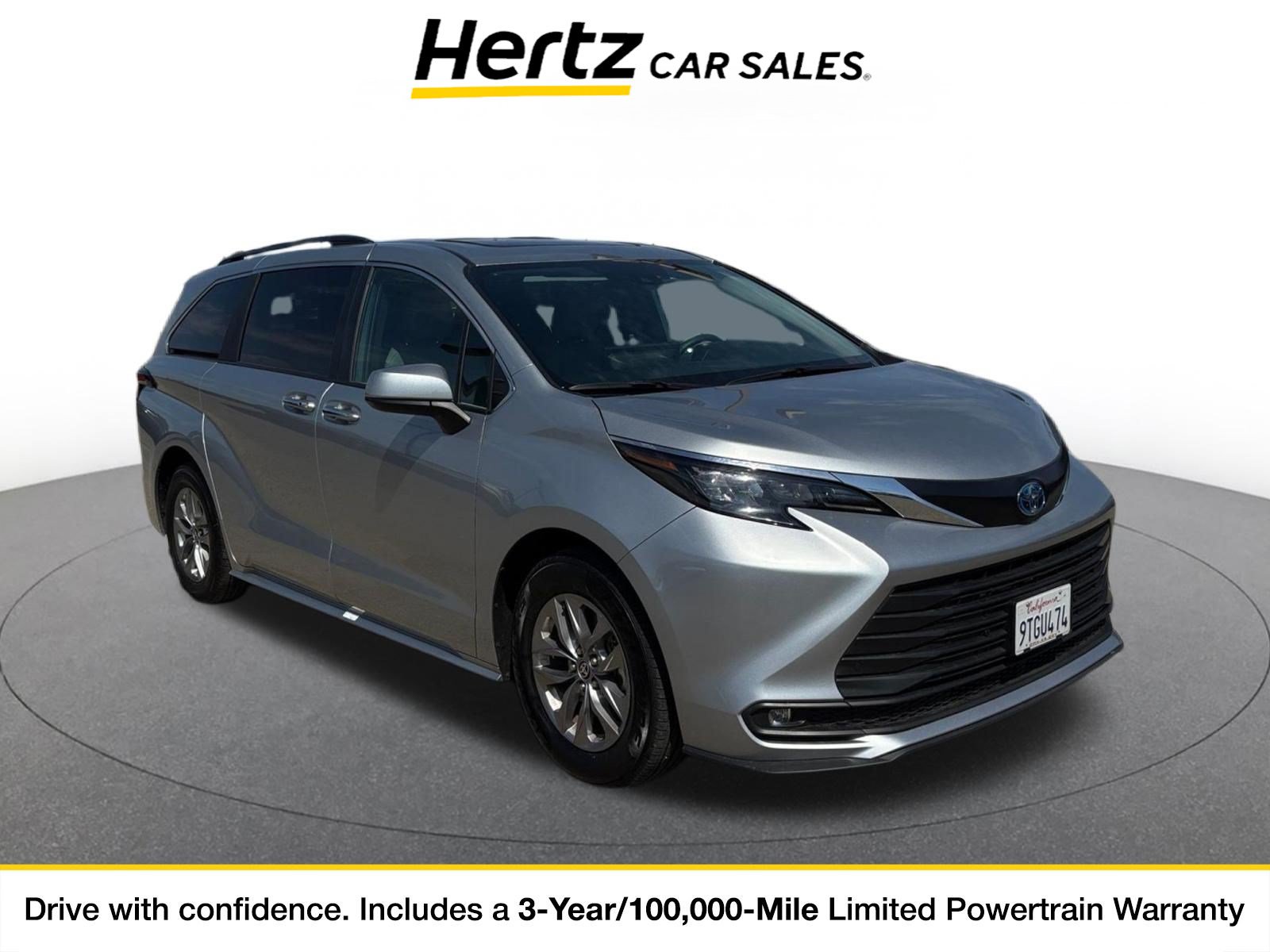 Used 2025 Toyota Sienna XLE