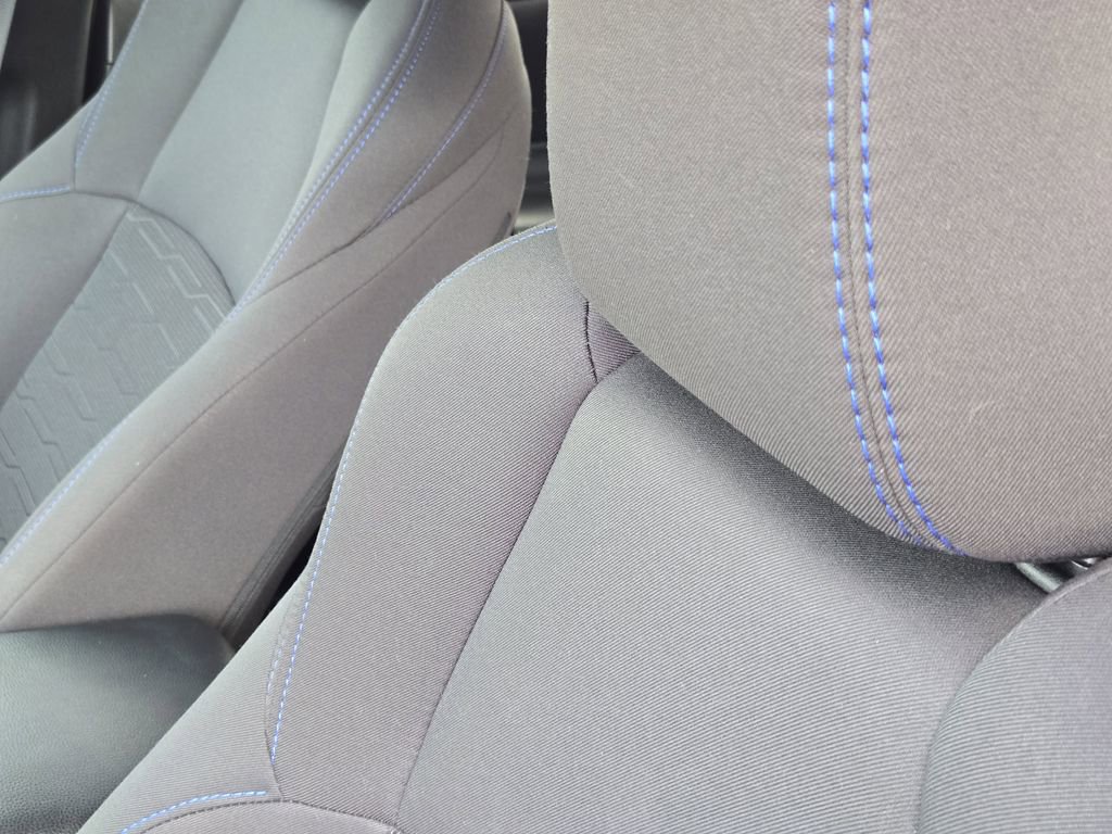 Certified 2022 Toyota RAV4 SE w/ Convenience Package image 17