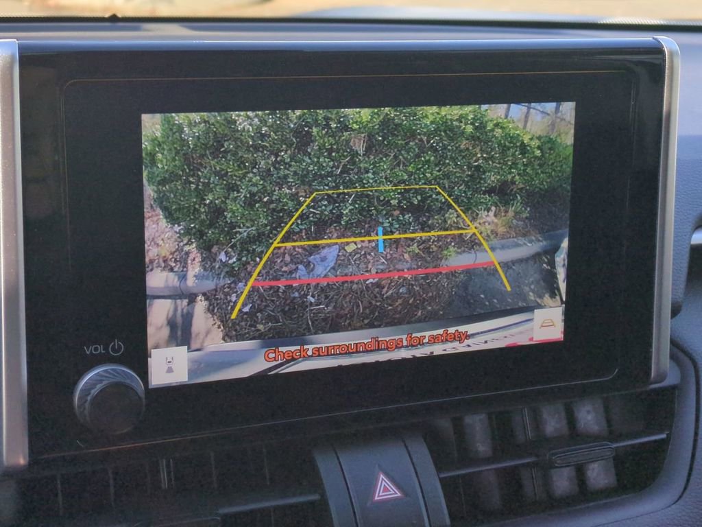 Used 2025 Toyota RAV4 LE image 19