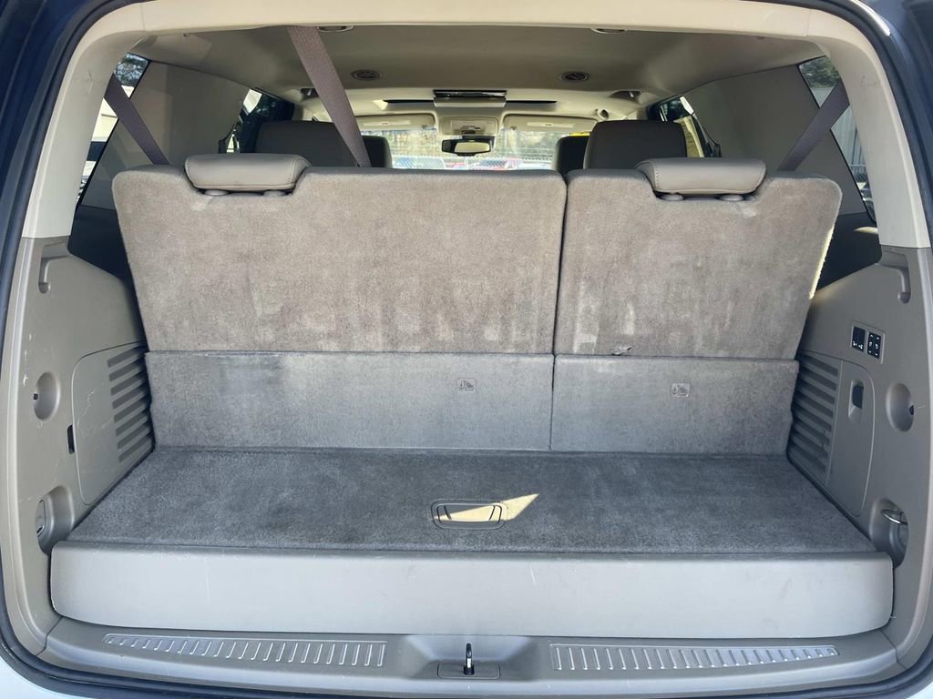 Used 2019 GMC Yukon SLT w/ Open Road Package image 11