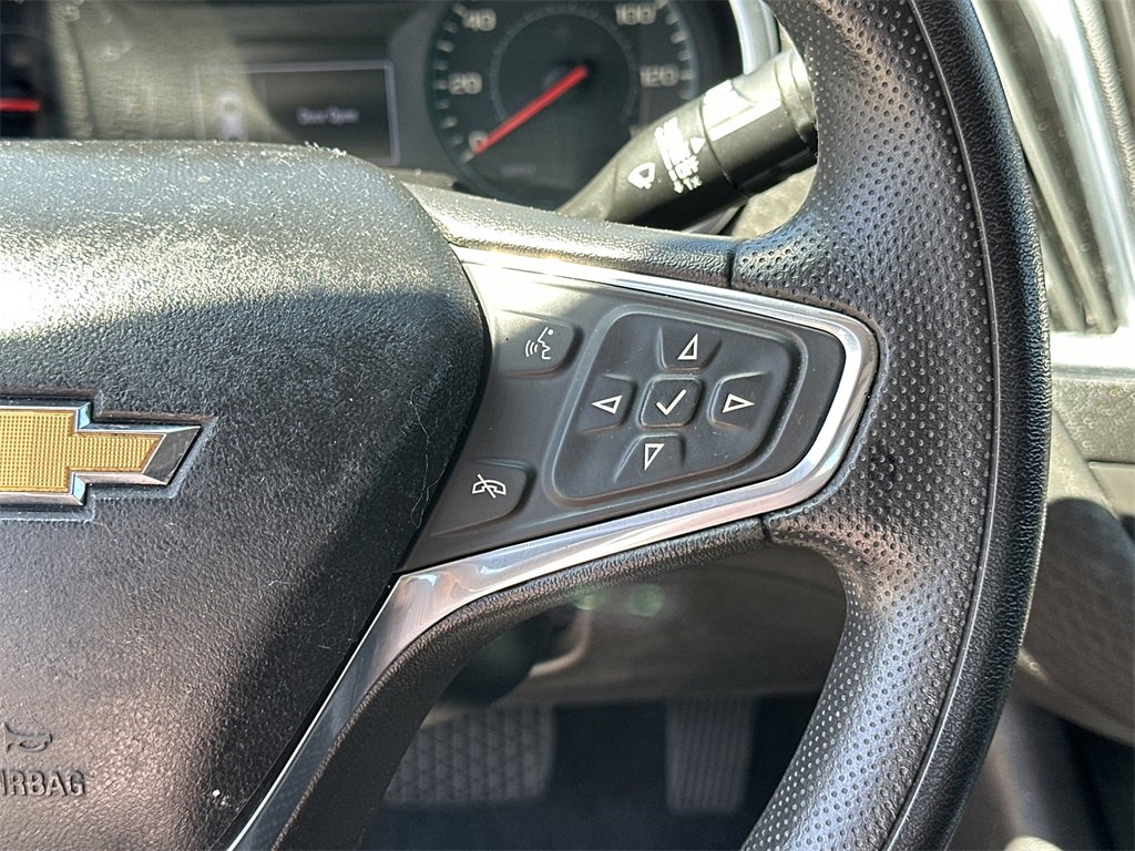 Used 2020 Chevrolet Malibu LT image 24
