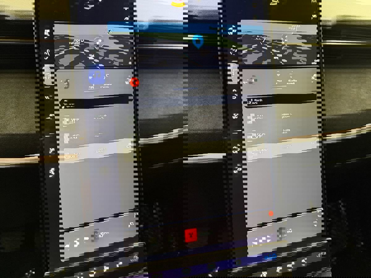 Used 2023 Fisker Ocean Extreme image 31