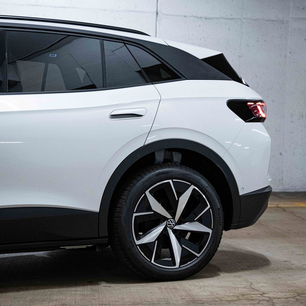New 2025 Volkswagen ID.4 Pro S image 4