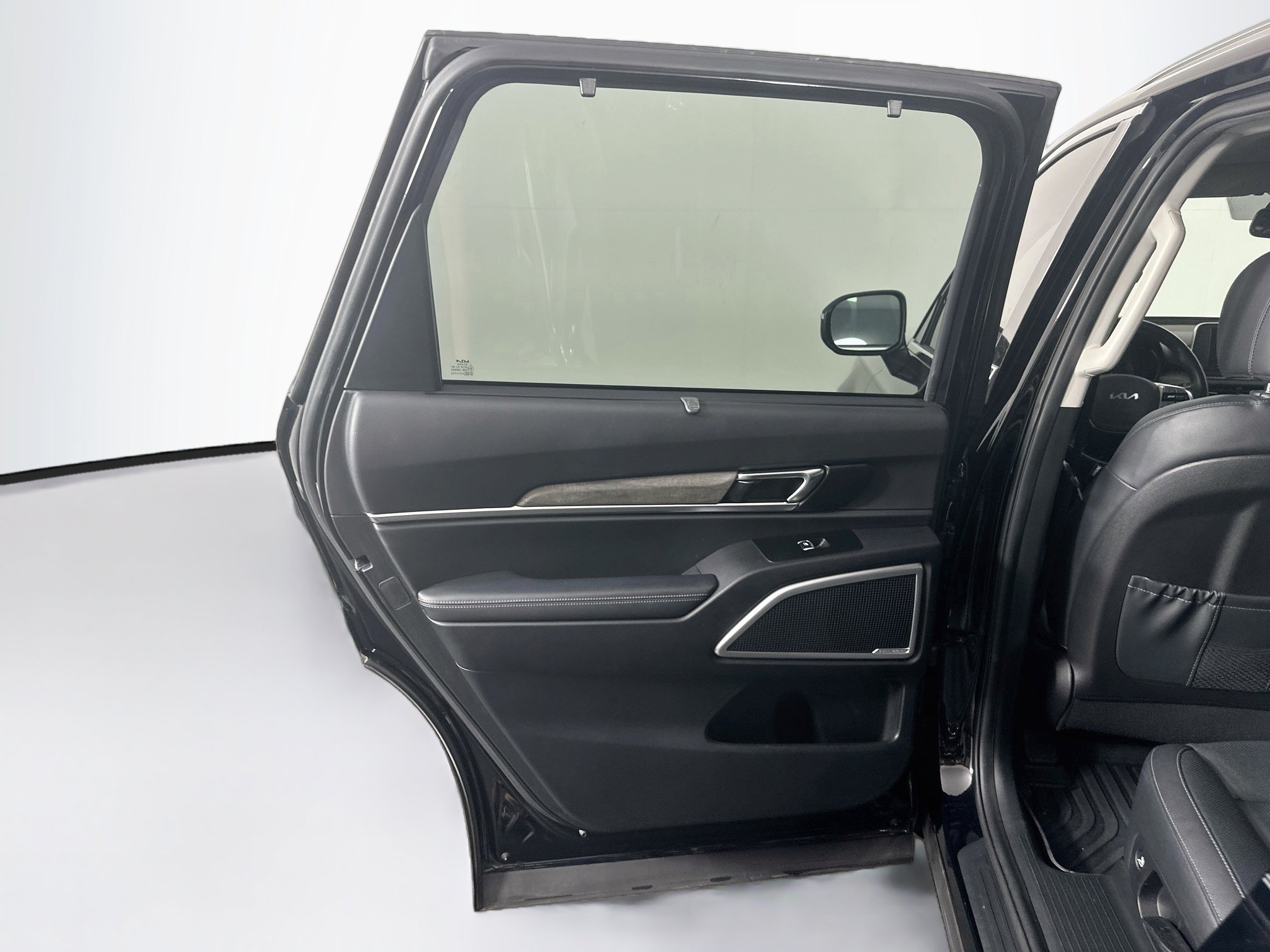 Used 2022 Kia Telluride EX w/ EX Premium Package FWD image 26