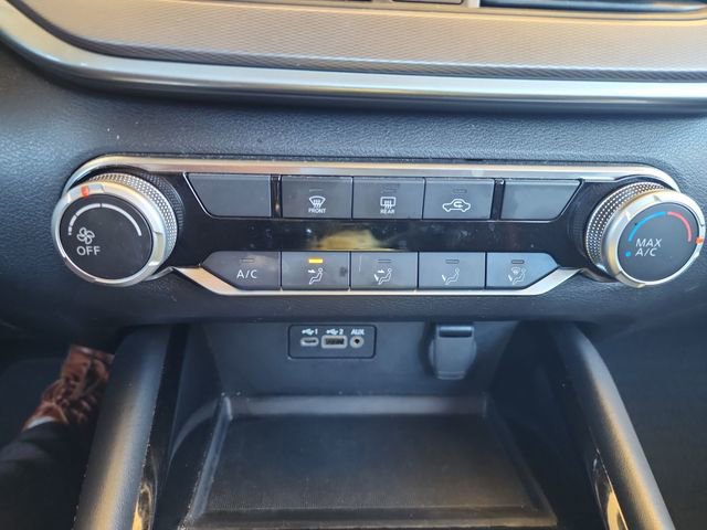 Used 2024 Nissan Altima 2.5 SR image 23