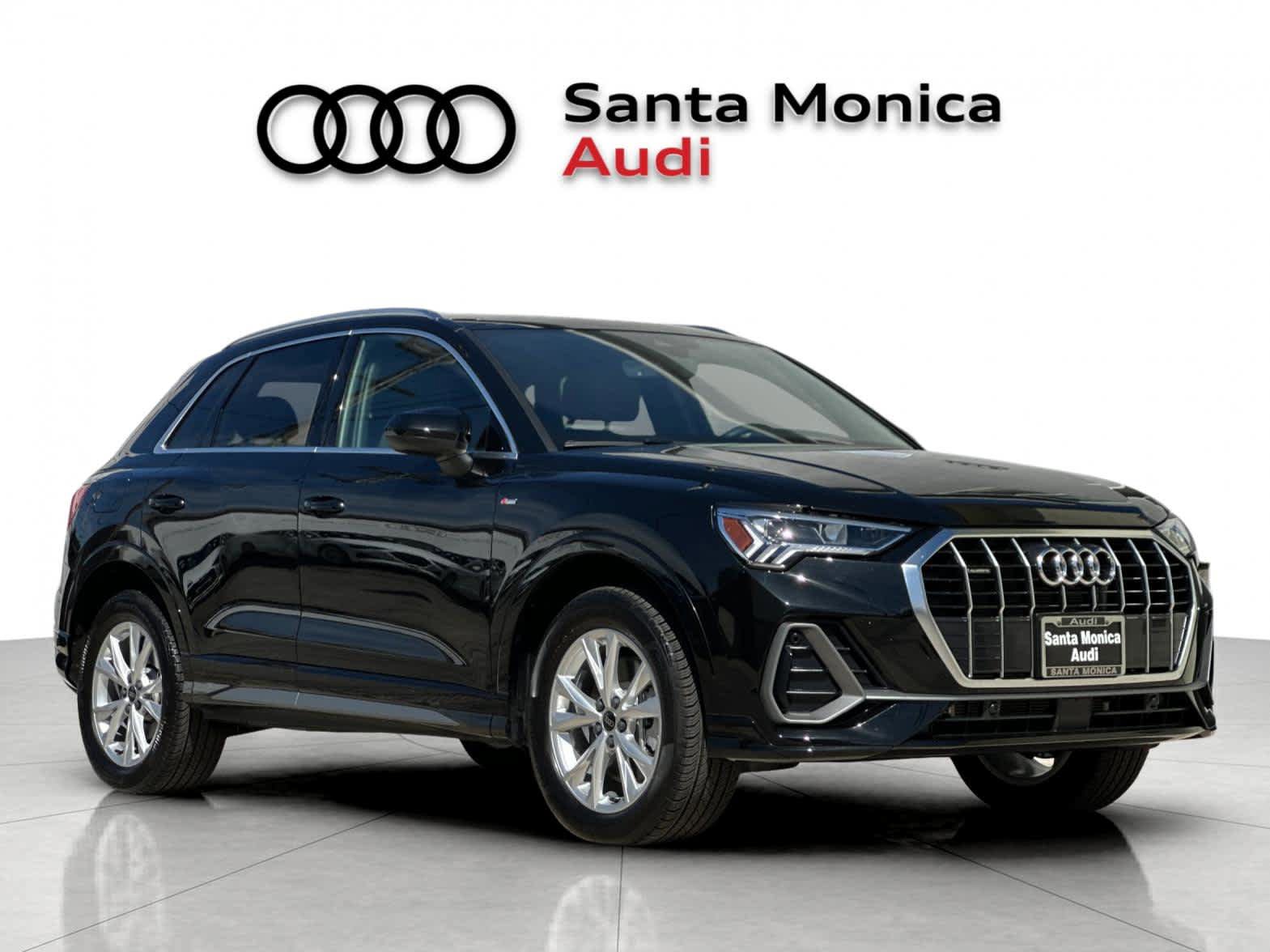 Used 2025 Audi Q3 2.0T Premium w/ Convenience Package AWD/4WD image 9