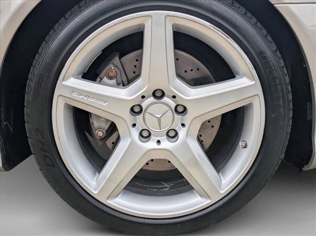 Used 2009 Mercedes-Benz E 350 Sedan image 25