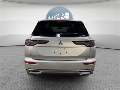 New 2026 Mitsubishi Outlander SE FWD image 5