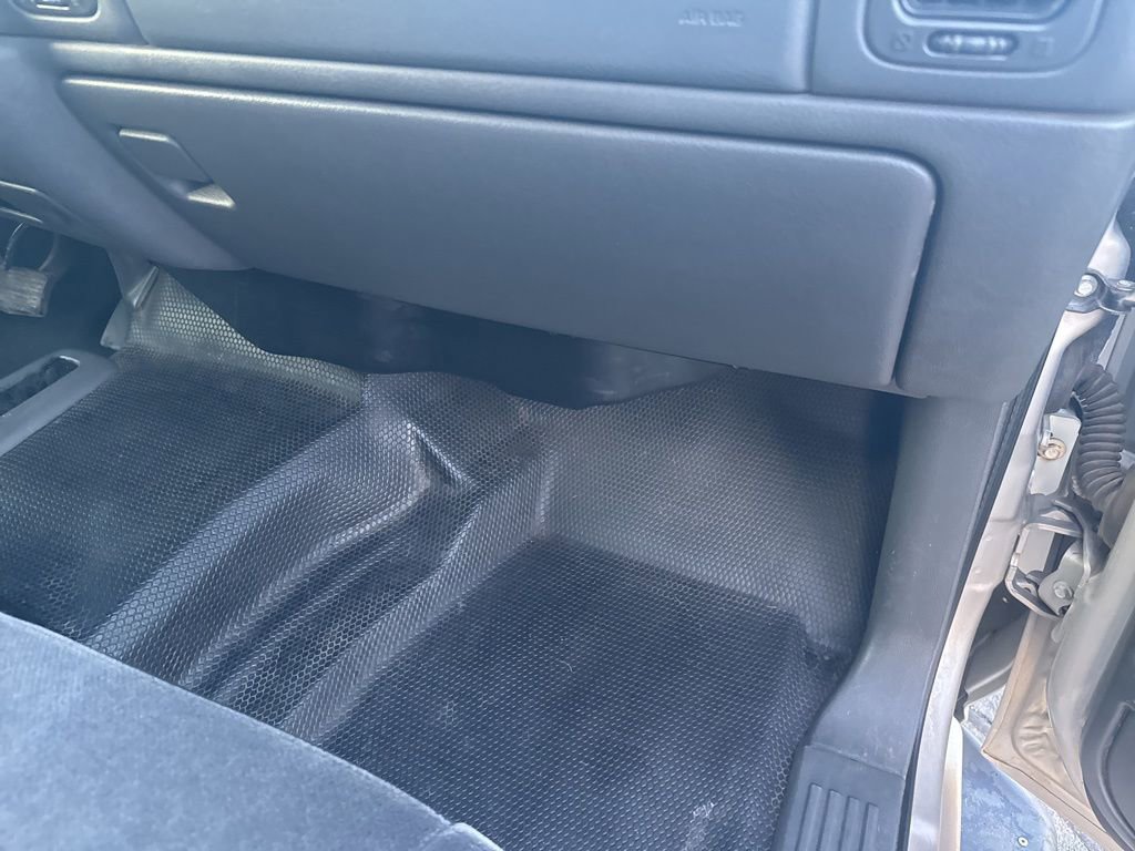 Used 2007 GMC Sierra 2500 SLE w/ Heavy-Duty Power Package image 29