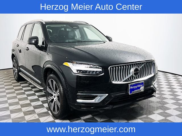 Certified 2025 Volvo XC90 T8 Plus w/ Protection Package Premier image 1