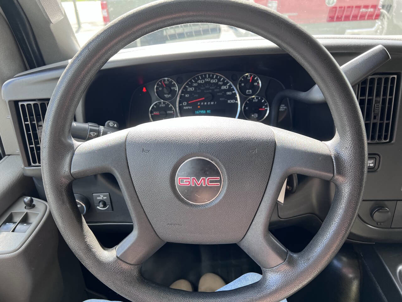 Used 2018 GMC Savana 2500 Extended image 14