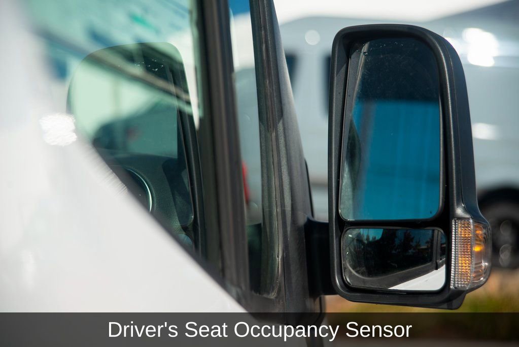 Used 2025 Mercedes-Benz Sprinter 2500 image 26