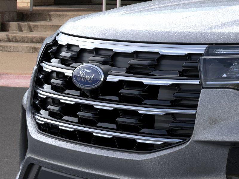 New 2026 Ford Explorer Active RWD image 19