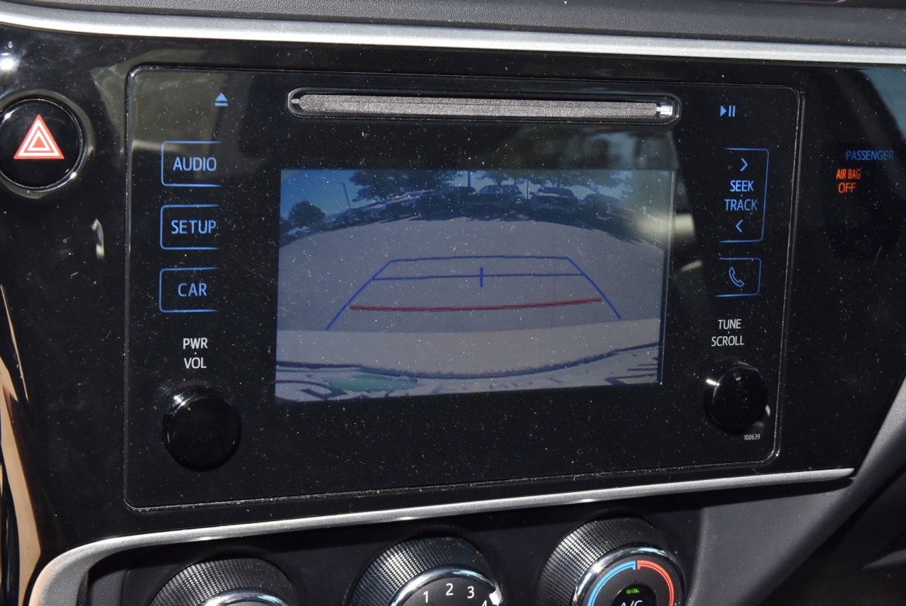 Used 2018 Toyota Corolla L FWD image 27