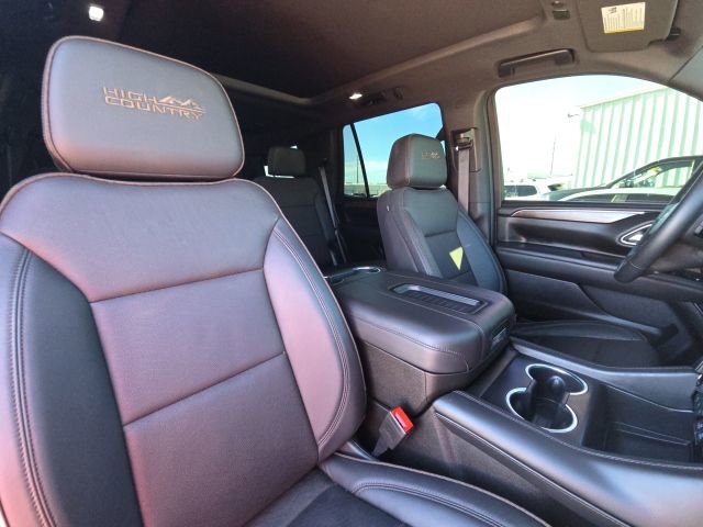 Used 2023 Chevrolet Tahoe High Country w/ Premium Package AWD/4WD image 21