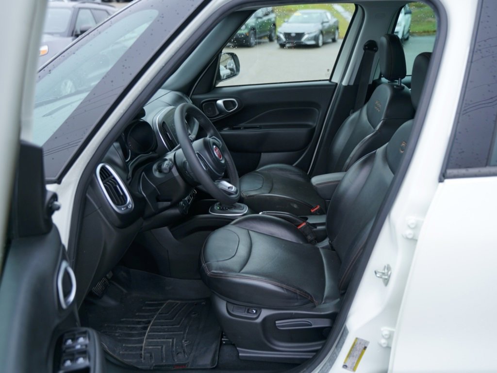 Used 2019 FIAT 500L Trekking image 21