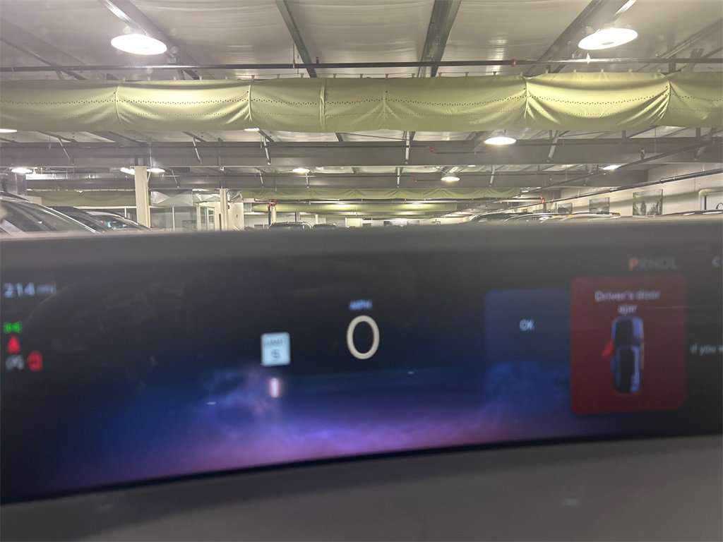 Used 2025 Lincoln Nautilus Premier w/ Equipment Group 102A image 14