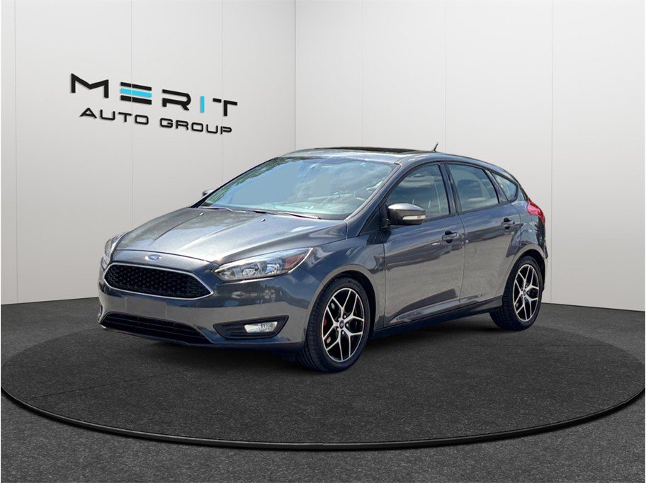 Used 2017 Ford Focus SEL FWD image 4