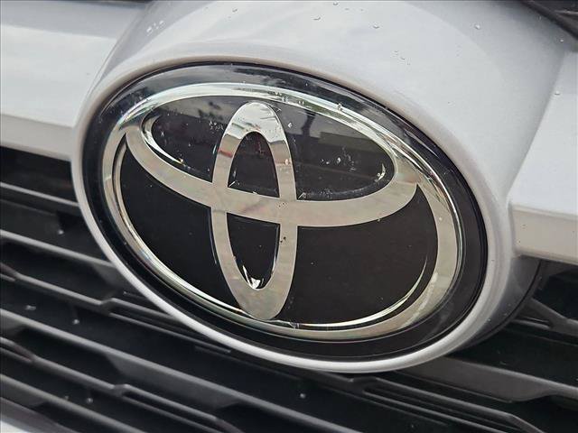 Certified 2025 Toyota RAV4 XLE AWD/4WD image 30