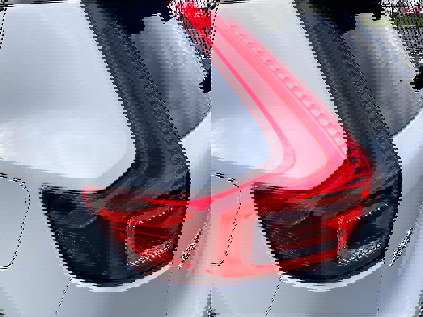 Used 2023 Volvo XC40 Recharge Core w/ Protection Package Premier image 31