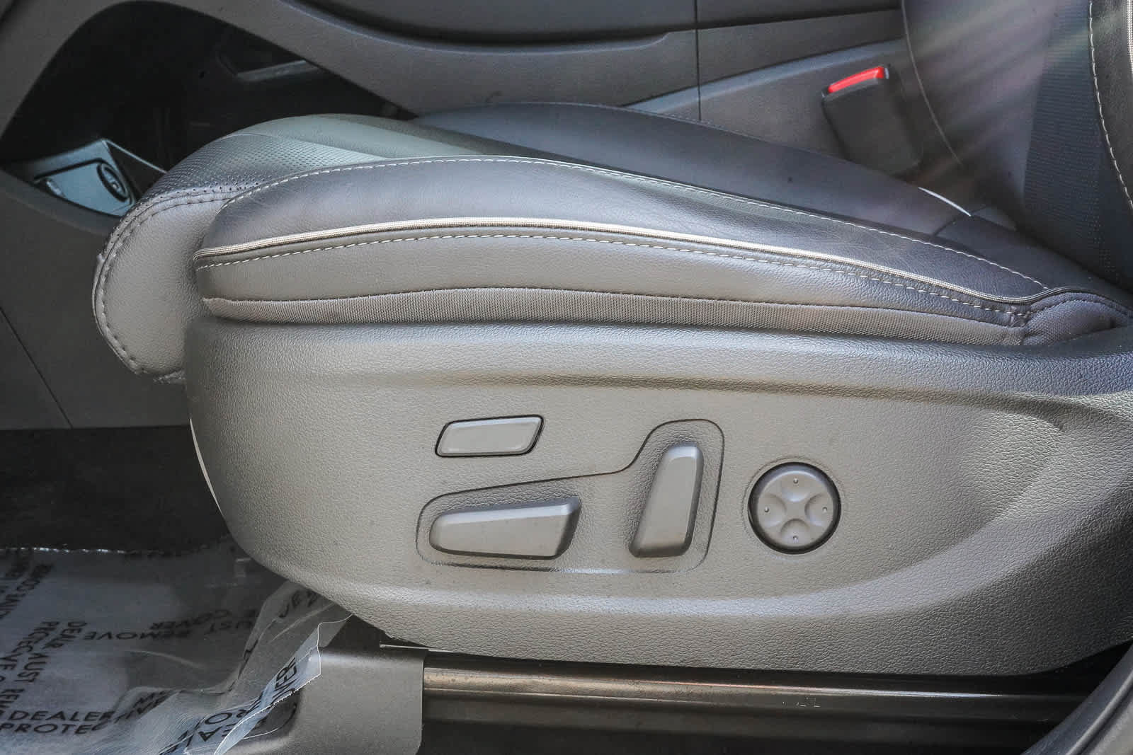 Used 2023 Hyundai Santa Fe Limited FWD image 23
