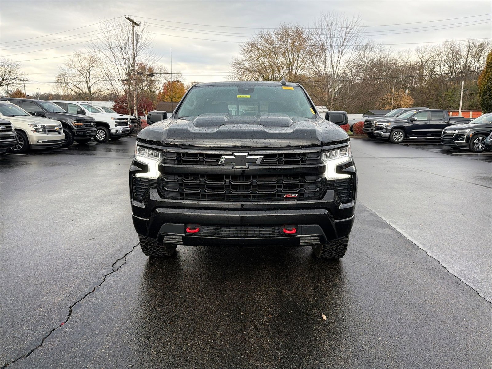 Used 2022 Chevrolet Silverado 1500 LT Trail Boss w/ Convenience Package II image 3