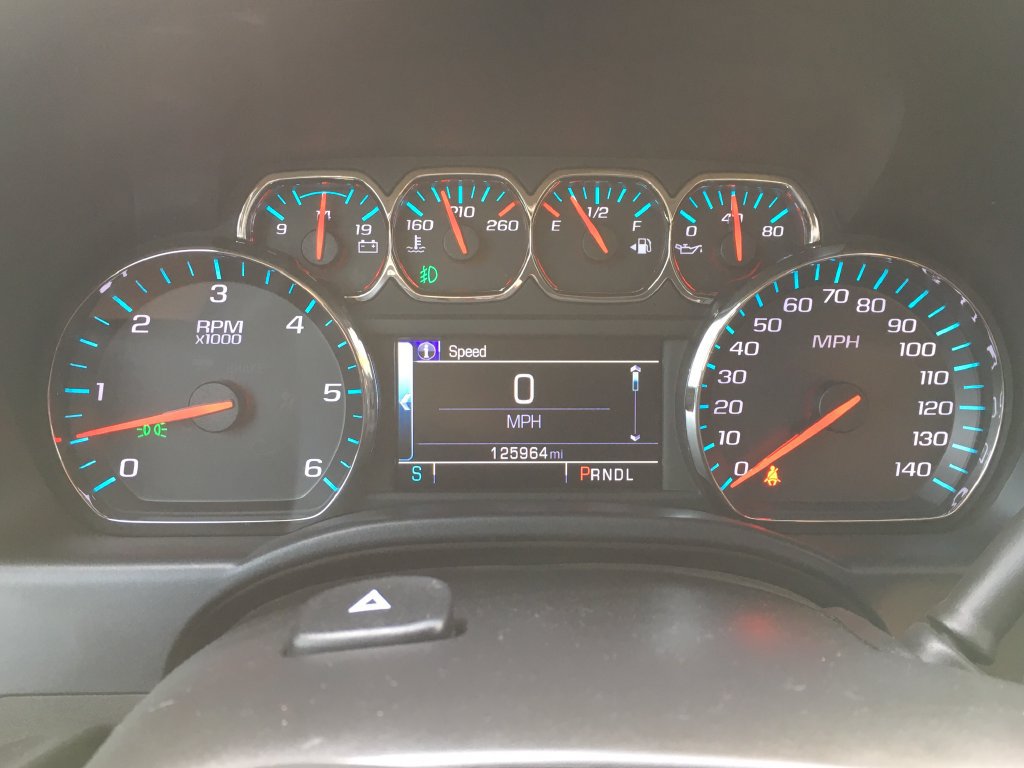 Used 2018 Chevrolet Silverado 1500 LT w/ All Star Edition AWD/4WD image 2