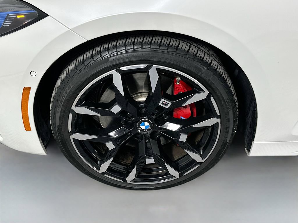 Used 2025 BMW 440i xDrive Coupe w/ Parking Assistance Package image 32