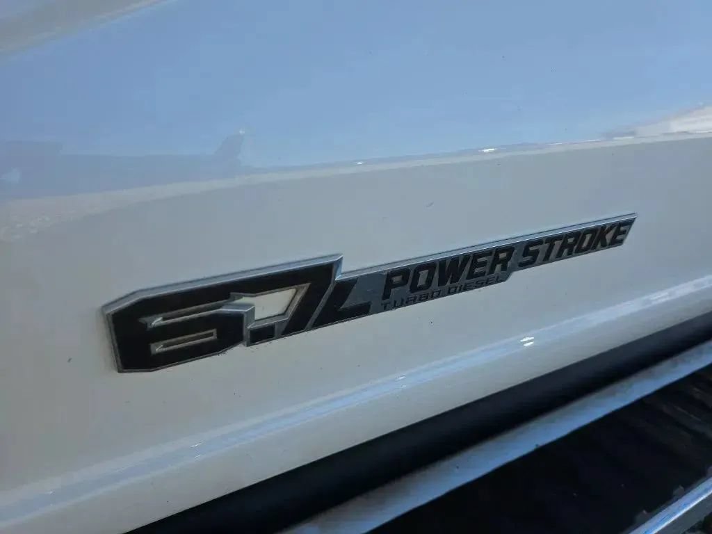 Used 2023 Ford F250 Lariat w/ Chrome Package AWD/4WD image 11