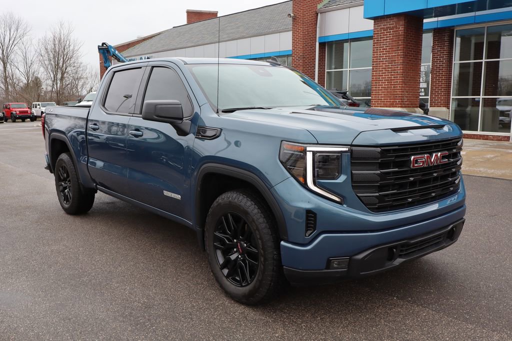 Used 2024 GMC Sierra 1500 Elevation image 2