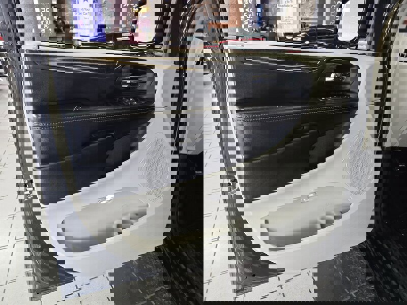 Used 2012 Chrysler Town & Country Touring w/ Entertainment Group #1 image 7