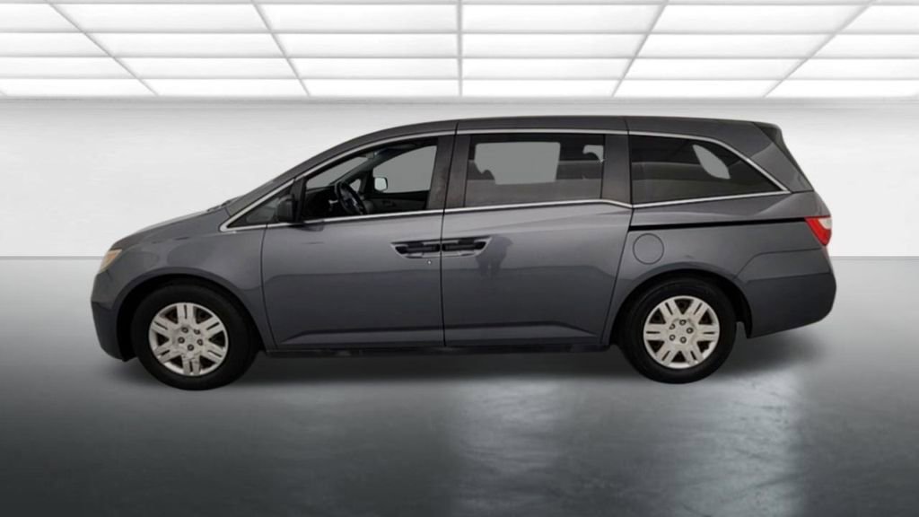 Used 2013 Honda Odyssey LX image 5