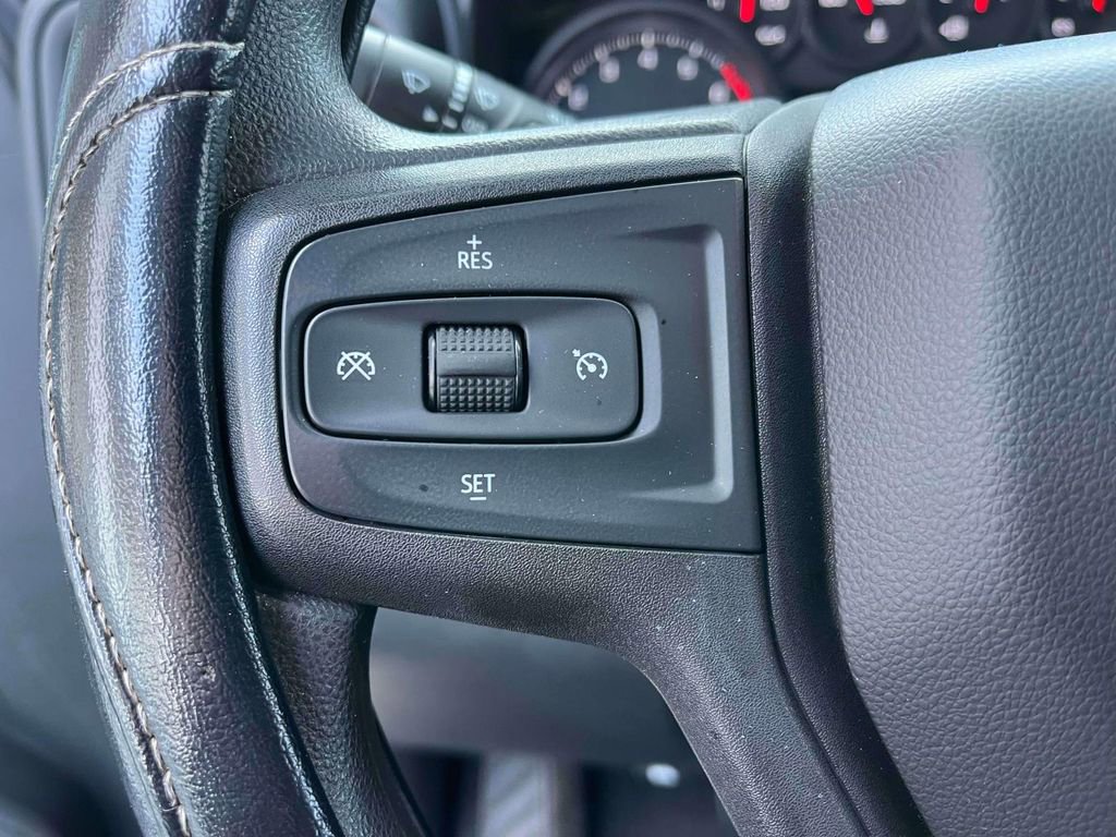 Used 2019 Chevrolet Silverado 1500 Custom w/ Trailering Package image 28