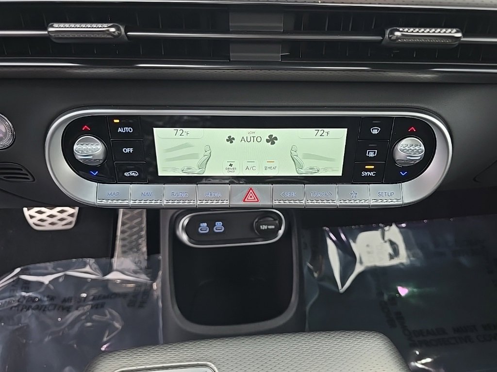 Used 2025 Genesis GV60 Performance image 15