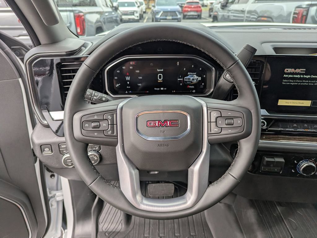 New 2026 GMC Sierra 1500 SLE w/ X31 Off-Road Package AWD/4WD image 17
