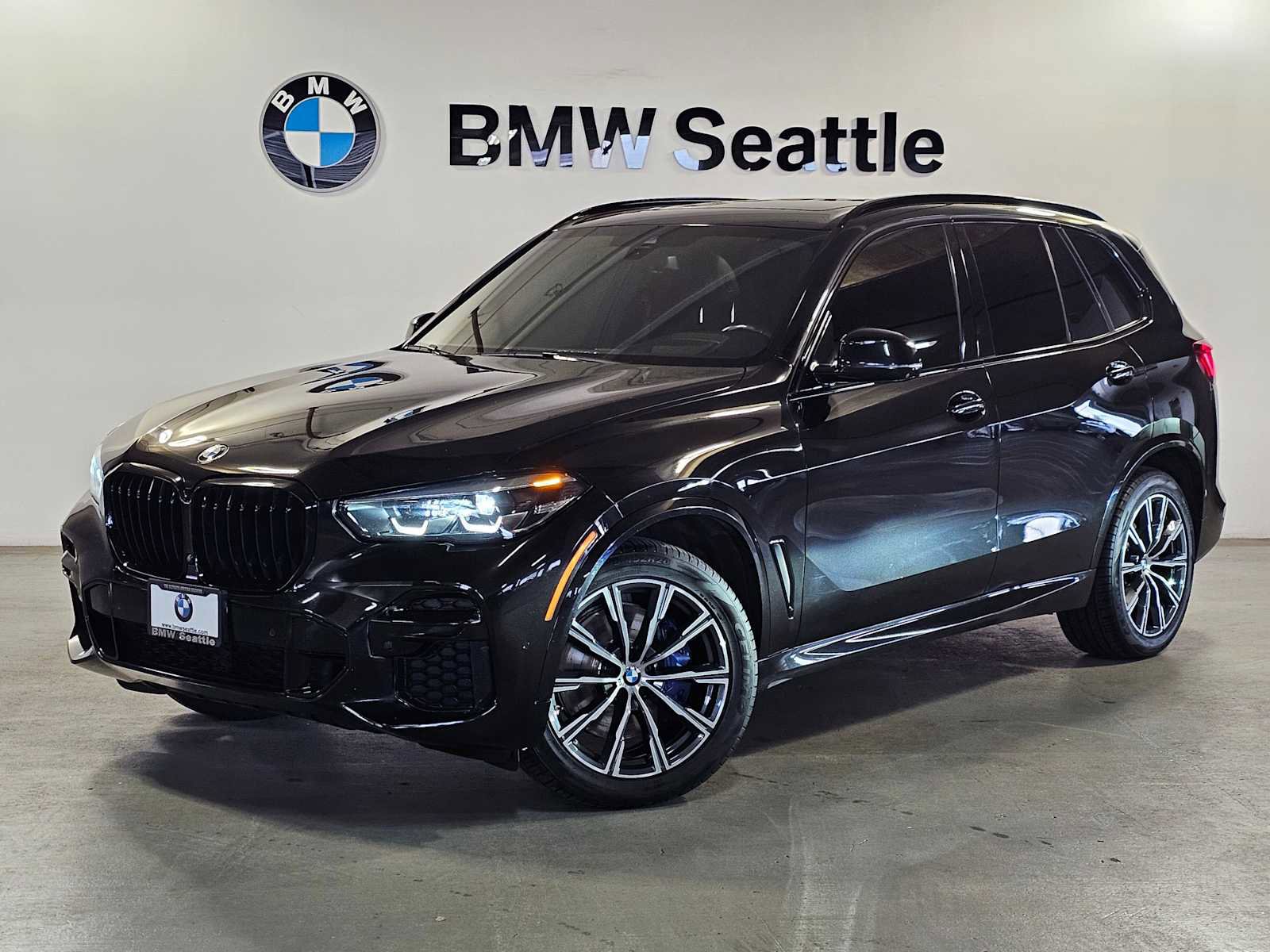 Used 2022 BMW X5 xDrive40i AWD/4WD image 1