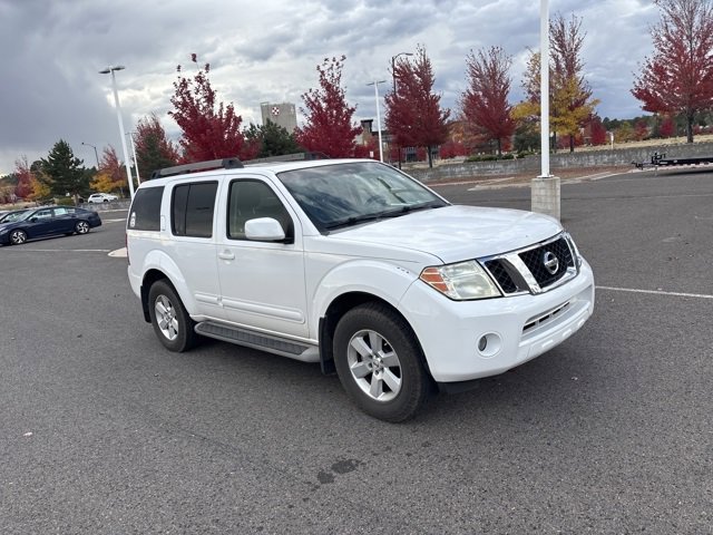 Used 2009 Nissan Pathfinder SE