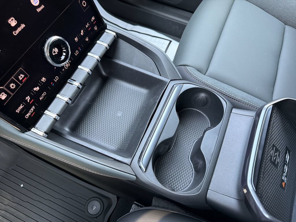 New 2026 GMC Terrain AT4 w/ Convenience Package III AWD/4WD image 7