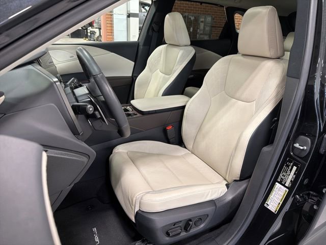 Used 2023 Lexus RX 350 AWD w/ Accessory Package (Z1) image 13