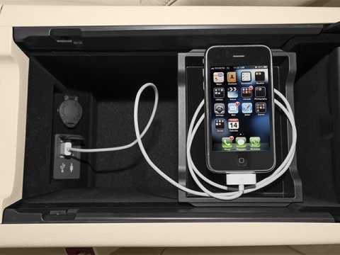 Used 2013 Lexus ES 300h image 15