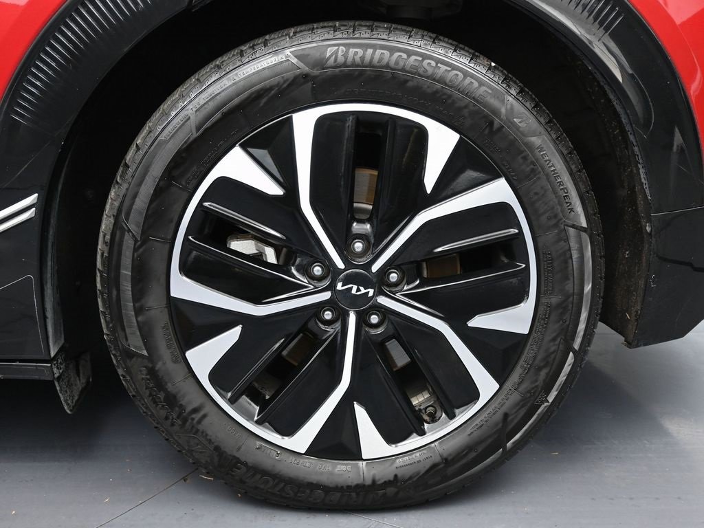 Used 2022 Kia EV6 Wind image 12