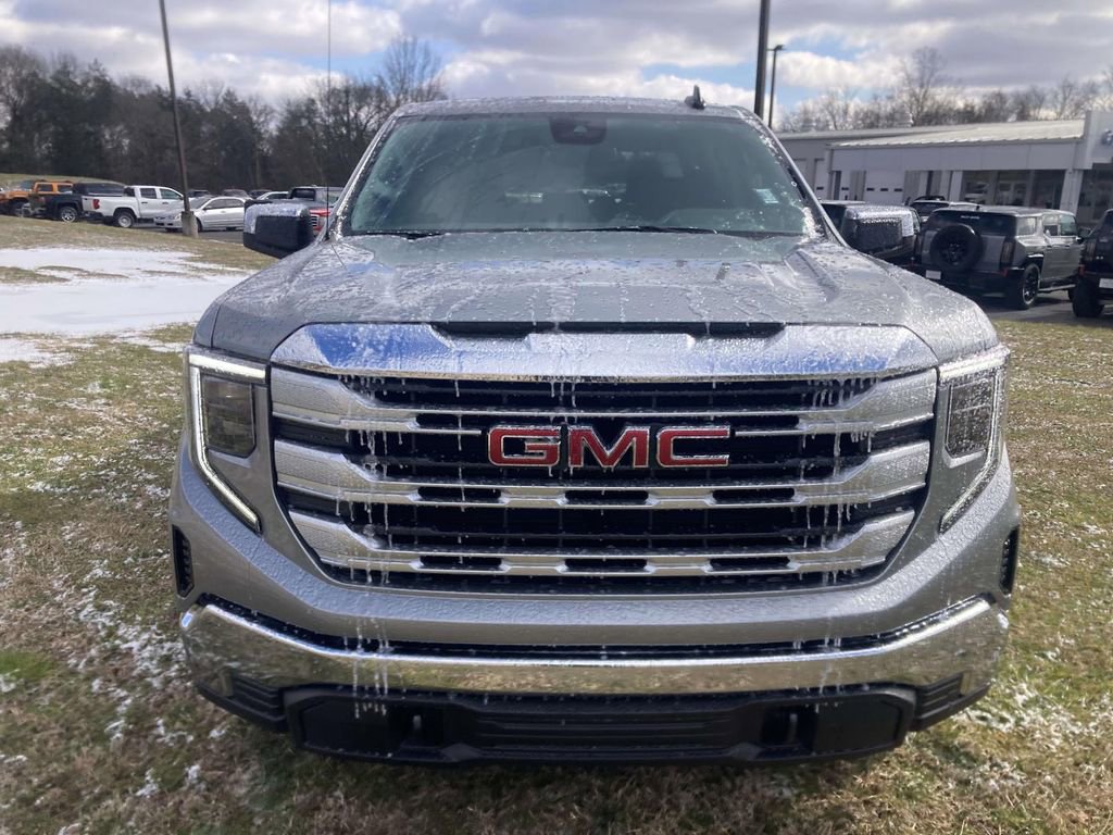 New 2026 GMC Sierra 1500 SLE image 9
